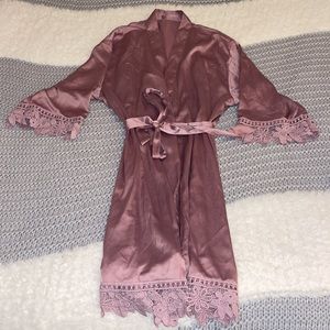 Satin robe One size